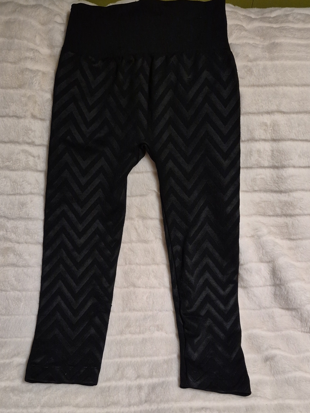 one 5 one Black Chevron-Pattern Women Leggings